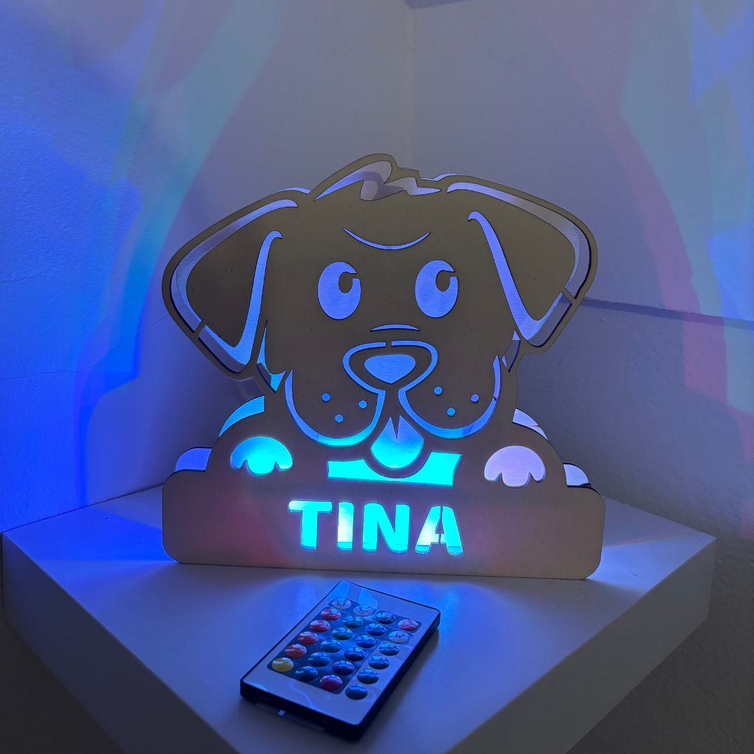 Lesena lučka kuža z imenom - Puppyglow